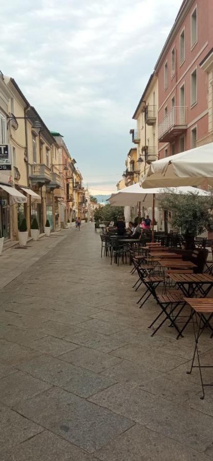 Myhouse Hotel Olbia Bagian luar foto