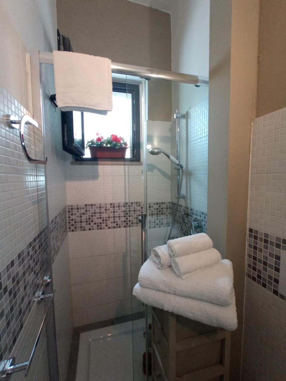 Myhouse Hotel Olbia Bagian luar foto